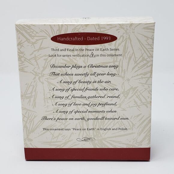 1993 Hallmark Peace on Earth - Poland Handcrafted Keepsake Holiday Ornament - Picture 3 of 5